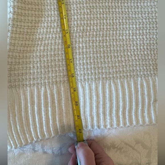 Anthropologie Moth white and gold metallic crew neck sweater wide sleeves - Picture 7 of 11